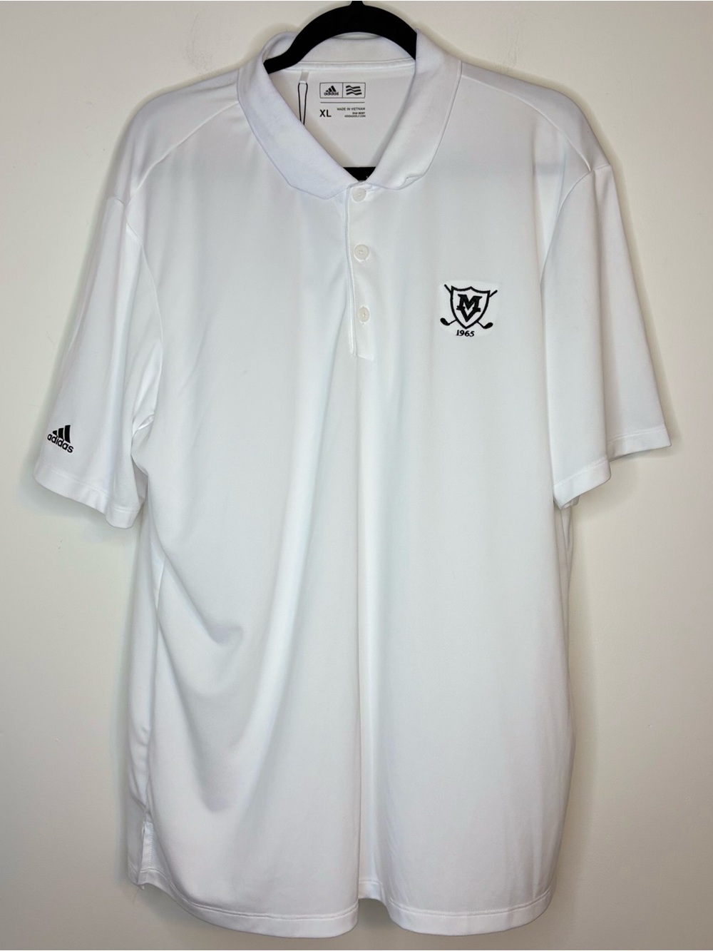 Adidas NWT Men’s White Polo Golf Shirt with Meridian Valley 1965 Crest Size XL